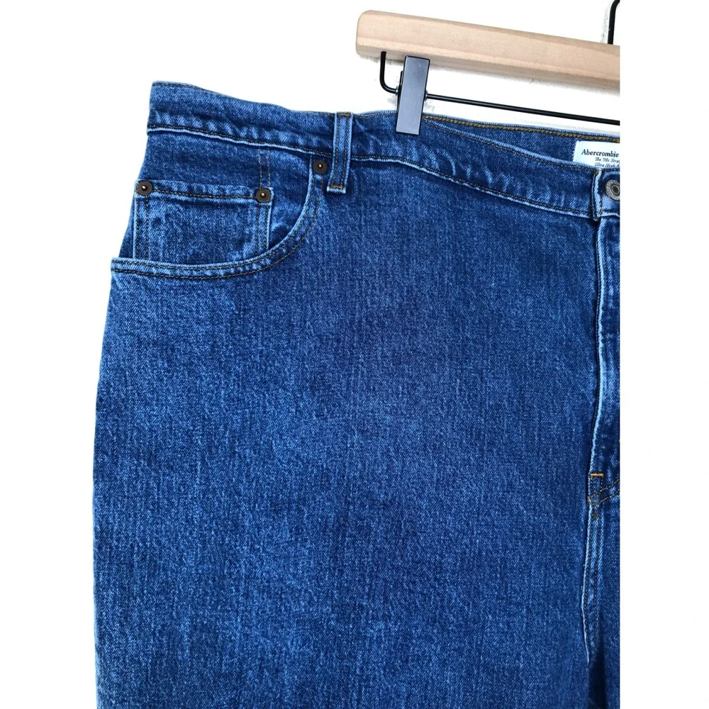 Abercrombie Fitch 90's Straight Ultra High Rise Mid Wash Denim‎ Jeans W50 L31